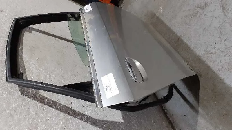 Puerta Trasera Derecha para Audi A6 Berlina (4F2)