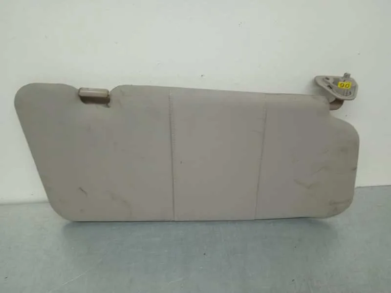 Parasol Izquierdo para Nissan X-Trail (T30)