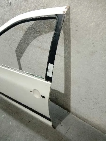 Puerta Delantera Izquierda para Ford Galaxy (Vy)