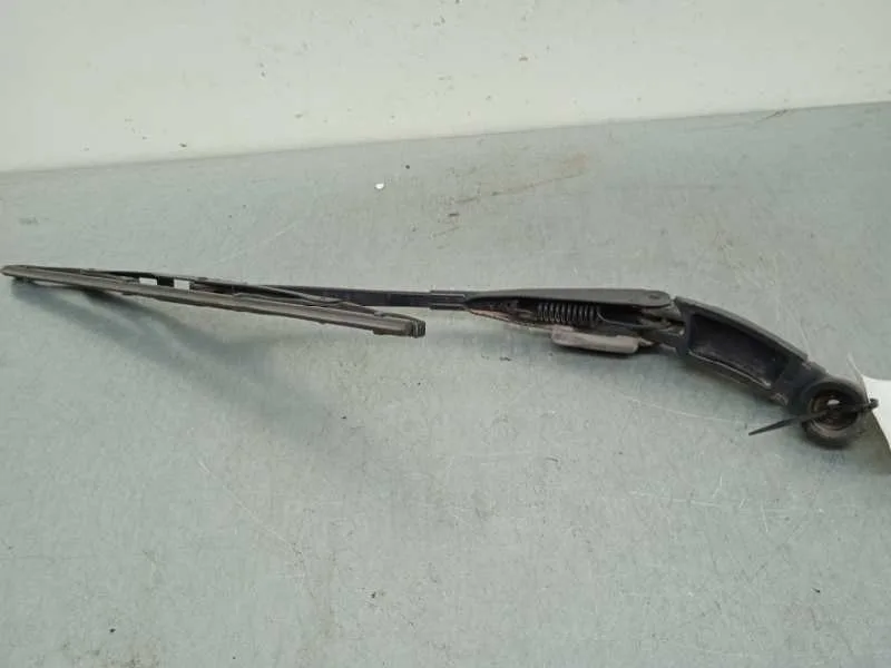 Brazo Limpia Trasero para Honda Cr-V (Rd8)