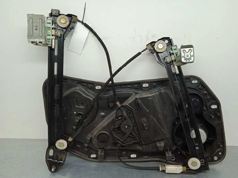 Elevalunas Delantero Derecho para Volkswagen Passat Cc (357)