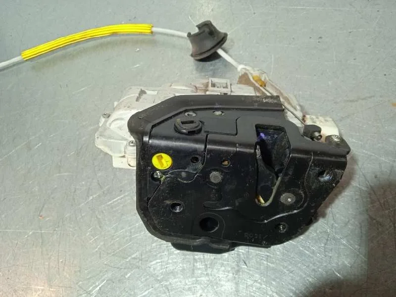Cerradura Puerta Trasera Izquierda para Audi A4 Avant (8E)