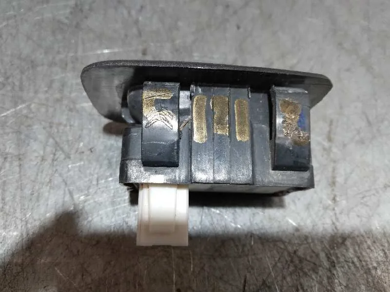 Mando Elevalunas Trasero Izquierdo para Peugeot Rifter