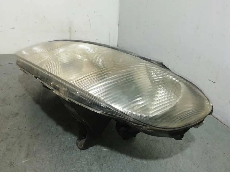 Faro Izquierdo para Opel Omega B