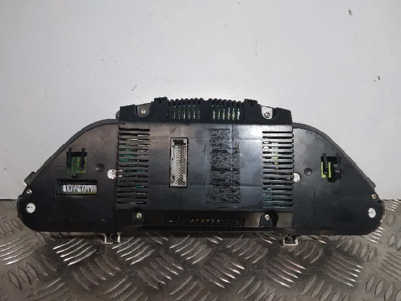 Cuadro Instrumentos para Audi A6 Berlina (4F2)