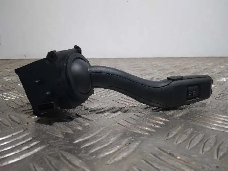 Mando Limpia para Audi A6 Berlina (4F2)