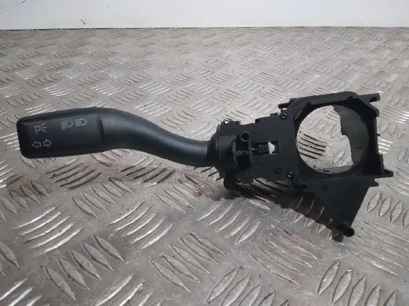 Mando Luces para Audi A6 Berlina (4F2)
