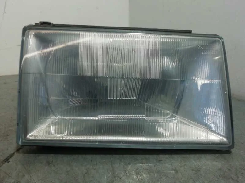 Faro Derecho para Fiat Regata Berlina