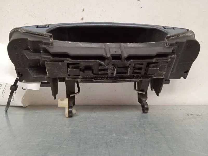 Maneta Exterior Delantera Derecha para Audi A4 Avant (8E)