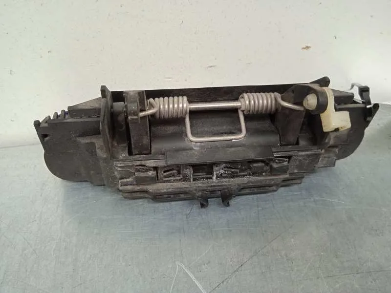 Maneta Exterior Delantera Derecha para Audi A4 Avant (8E)