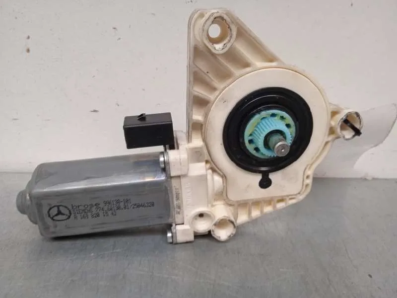 Motor Elevalunas Delantero Izquierdo para Mercedes-Benz Clase A (W169)