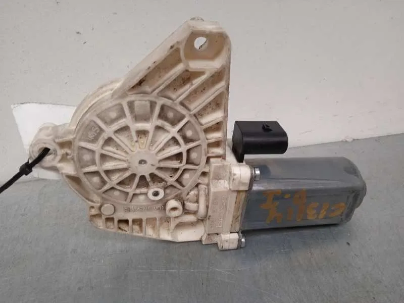 Motor Elevalunas Delantero Izquierdo para Mercedes-Benz Clase A (W169)