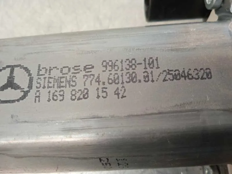 Motor Elevalunas Delantero Izquierdo para Mercedes-Benz Clase A (W169)