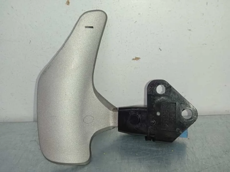 Mando Volante para Toyota Auris
