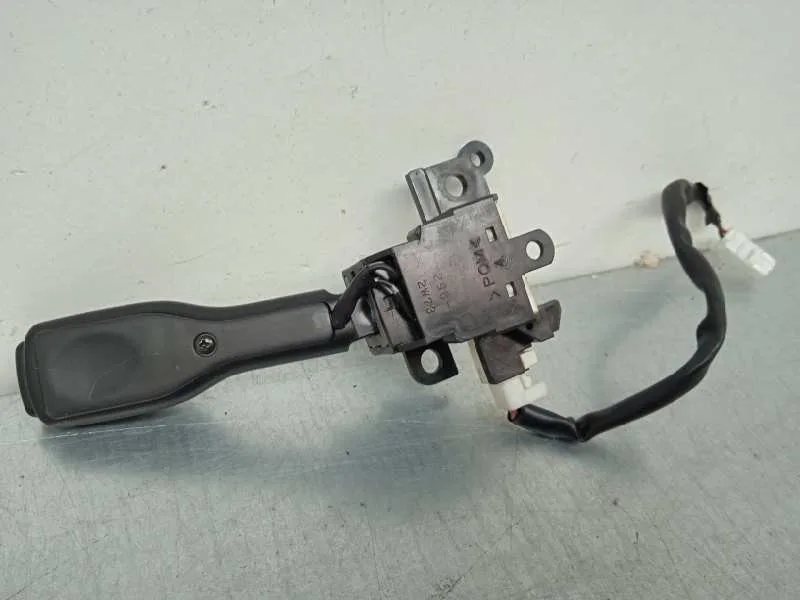 Mando Volante para Toyota Auris