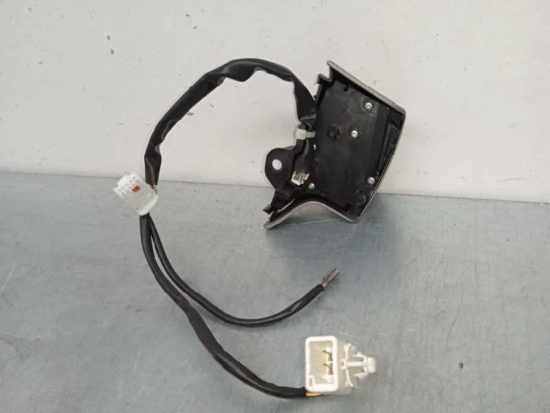 Mando Volante para Toyota Auris