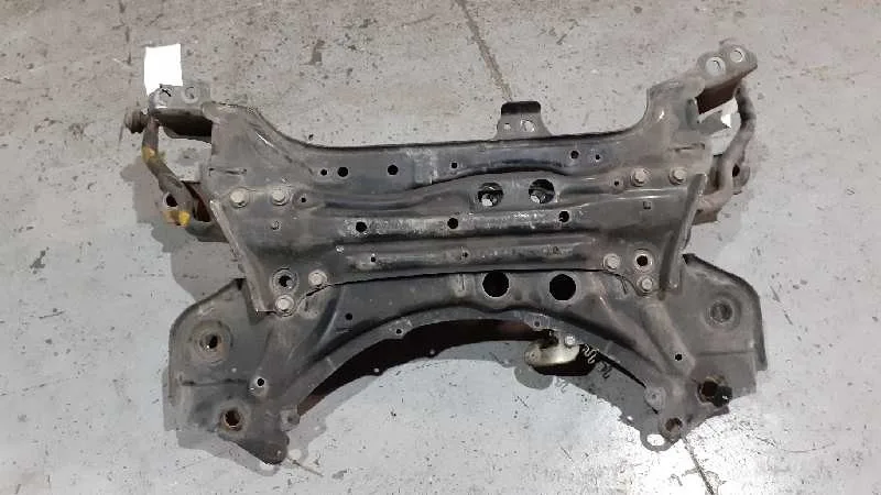 Puente Delantero para Lexus Ct