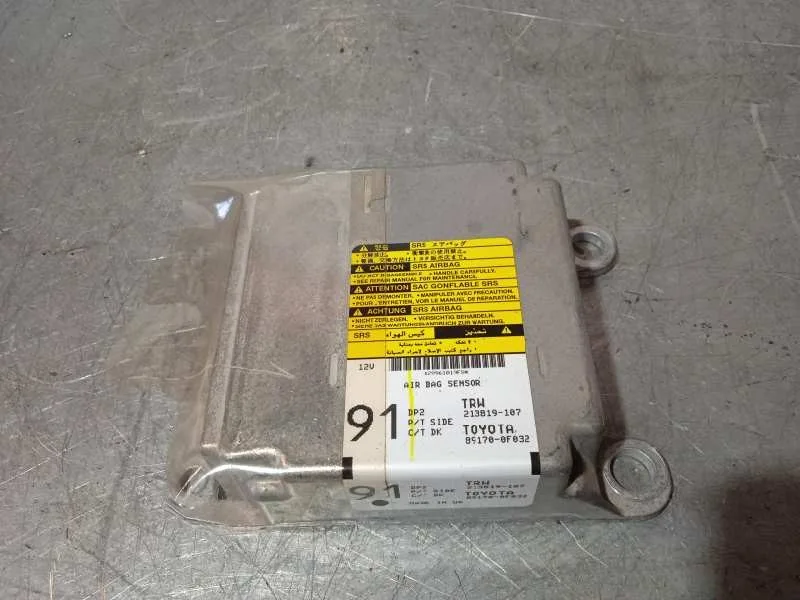 Centralita Airbag para Toyota Corolla Verso (R1)