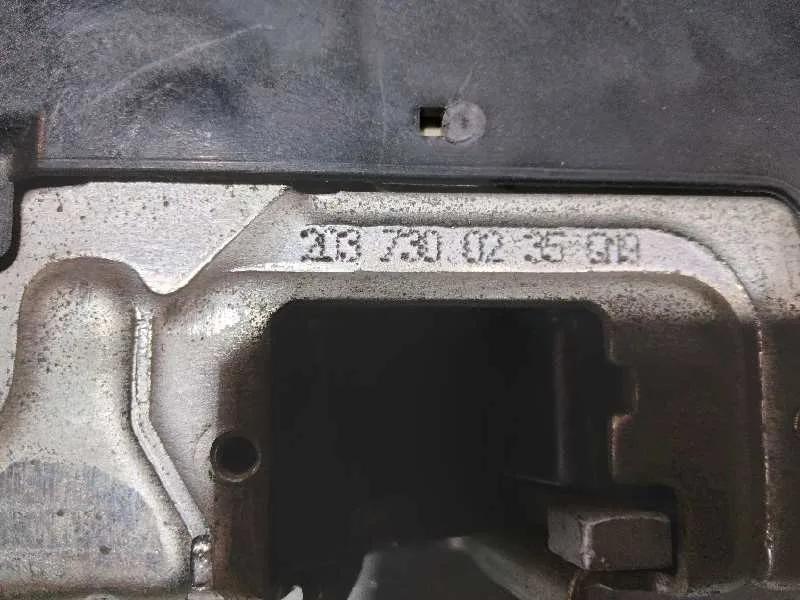 Cerradura Puerta Trasera Derecha para Mercedes-Benz Clase C (W203) Berlina