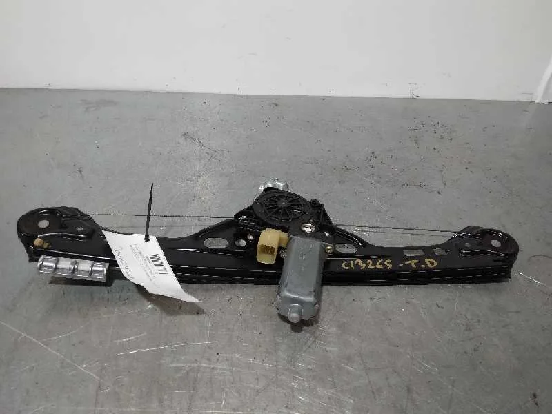 Elevalunas Trasero Derecho para Mercedes-Benz Clase C (W203) Berlina