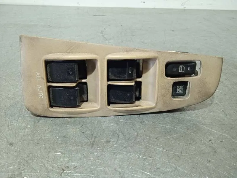 Mando Elevalunas Delantero Izquierdo para Toyota Avensis Berlina (T25)