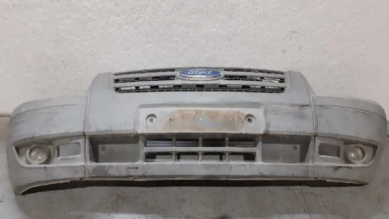 Paragolpes Delantero para Ford Transit Caja Cerrada '06