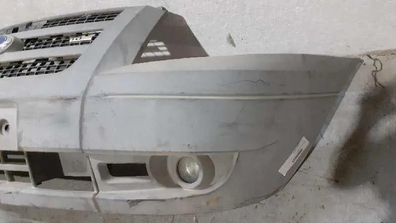 Paragolpes Delantero para Ford Transit Caja Cerrada '06