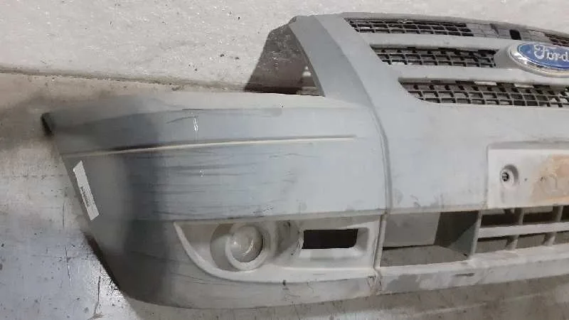 Paragolpes Delantero para Ford Transit Caja Cerrada '06