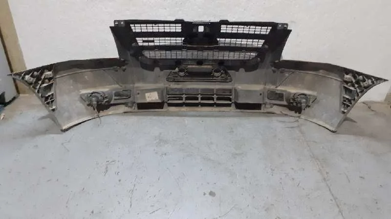 Paragolpes Delantero para Ford Transit Caja Cerrada '06