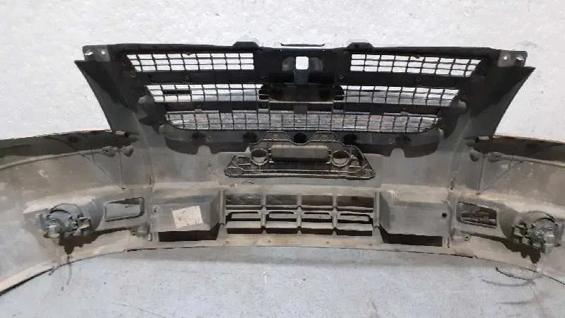 Paragolpes Delantero para Ford Transit Caja Cerrada '06