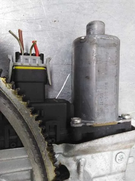 Elevalunas Delantero Izquierdo para Opel Zafira B