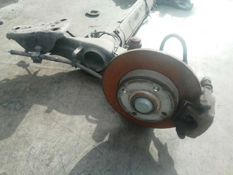Puente Trasero para Peugeot 208