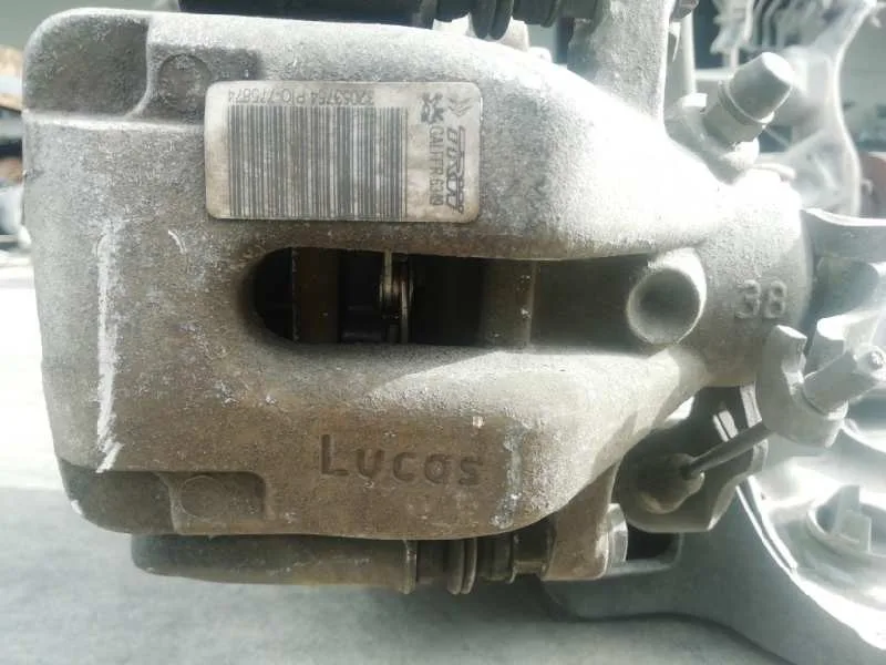 Puente Trasero para Peugeot 208