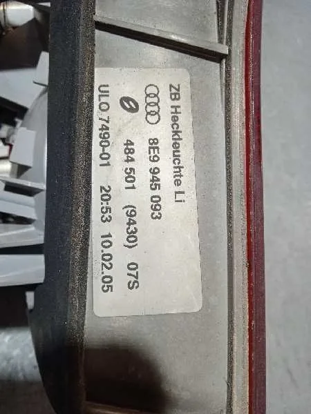 Piloto Trasero Izquierdo Interior para Audi A4 Avant (8E)