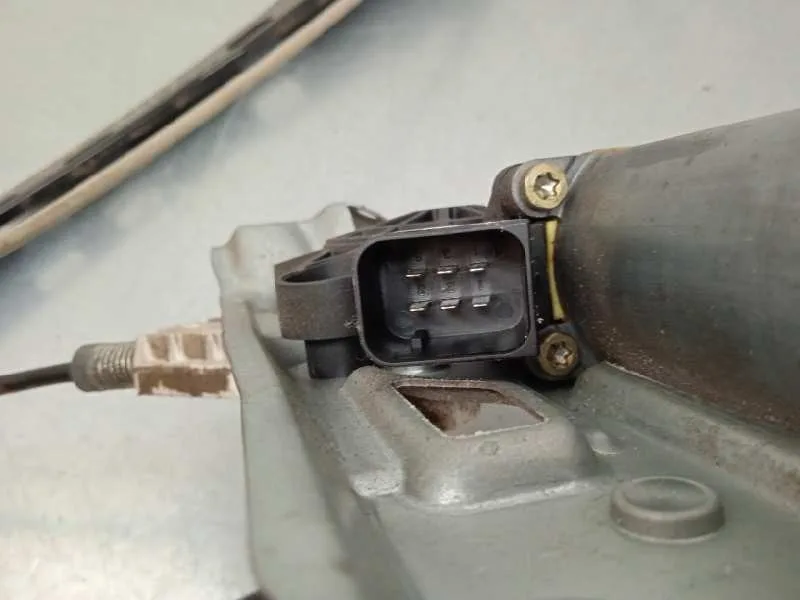 Elevalunas Delantero Derecho para Mercedes-Benz Clase C (W203) Berlina
