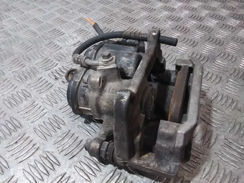 Pinza Freno Trasera Derecha para Audi A4 Berlina (8W2)