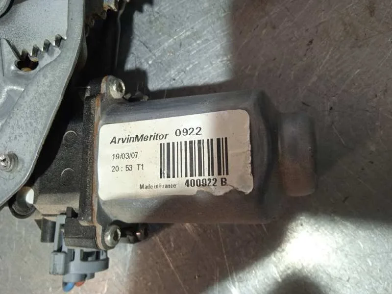 Elevalunas Delantero Derecho para Ford Transit Caja Cerrada '06