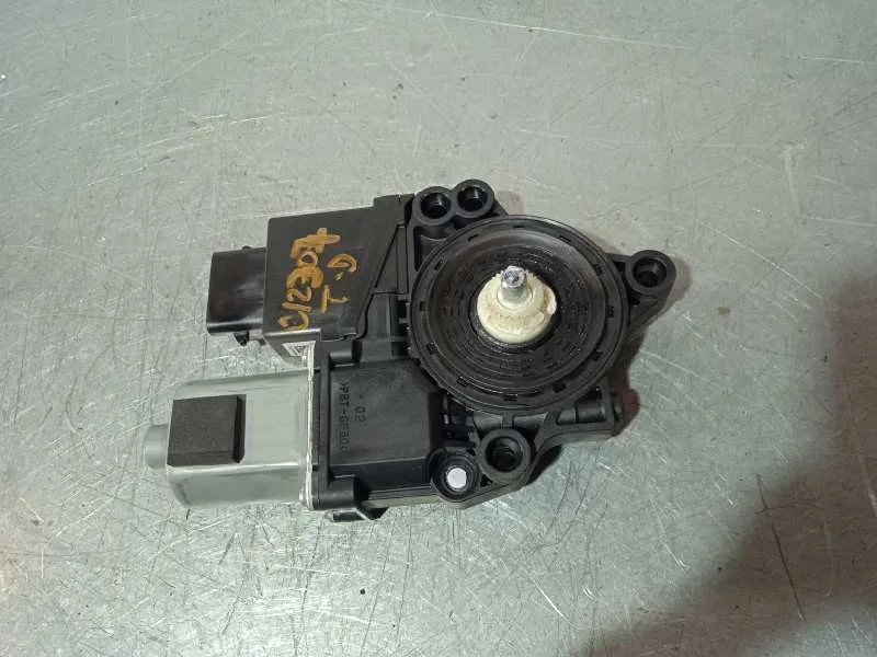 Motor Elevalunas Trasero Derecho para Kia Cee'd