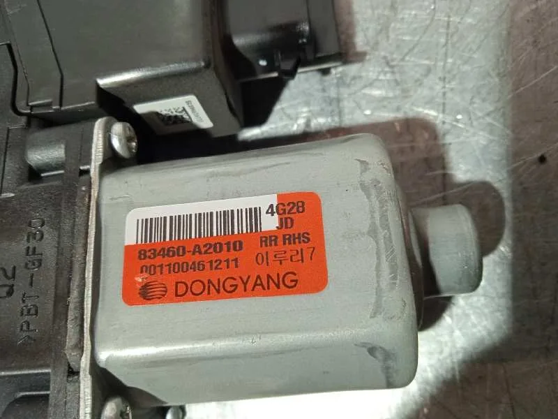 Motor Elevalunas Trasero Derecho para Kia Cee'd