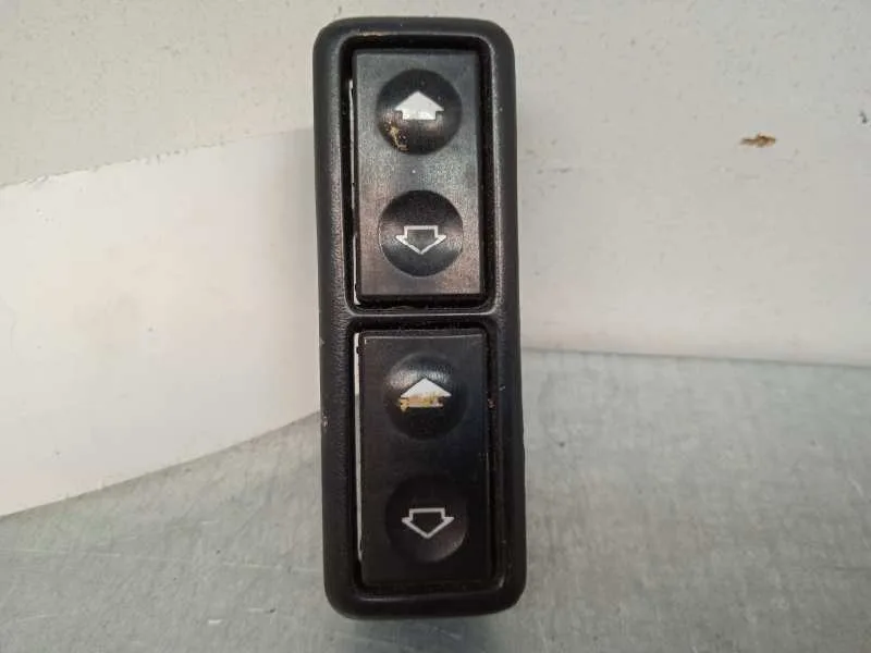 Mando Elevalunas Delantero Derecho para Bmw Serie 3 Berlina (E36)