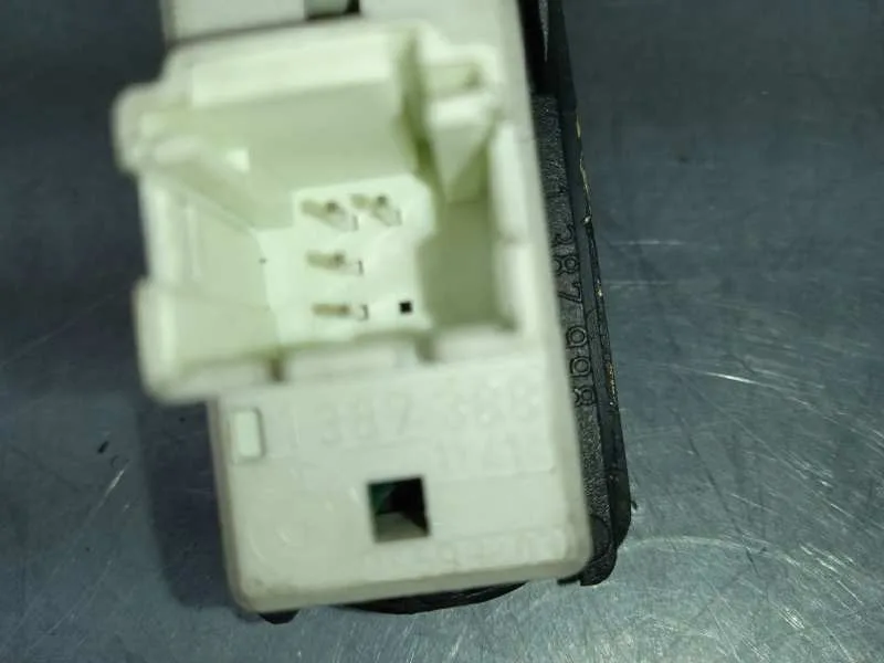 Mando Elevalunas Delantero Derecho para Bmw Serie 3 Berlina (E36)