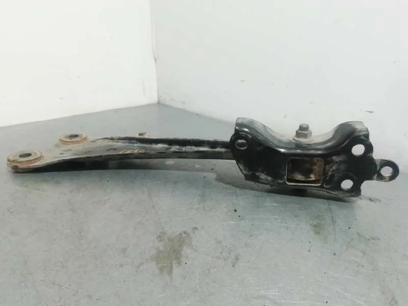 Brazo Suspension Inferior Trasero Derecho para Toyota Rav 4 (A3)