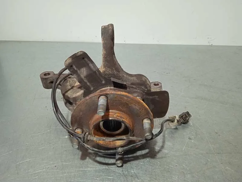 Mangueta Delantera Izquierda para Nissan Nv 200 (M20)