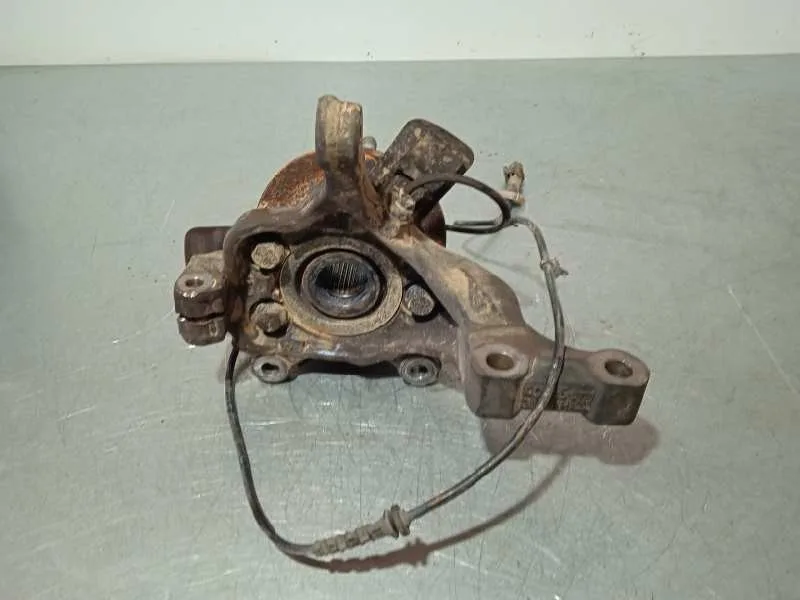 Mangueta Delantera Izquierda para Nissan Nv 200 (M20)