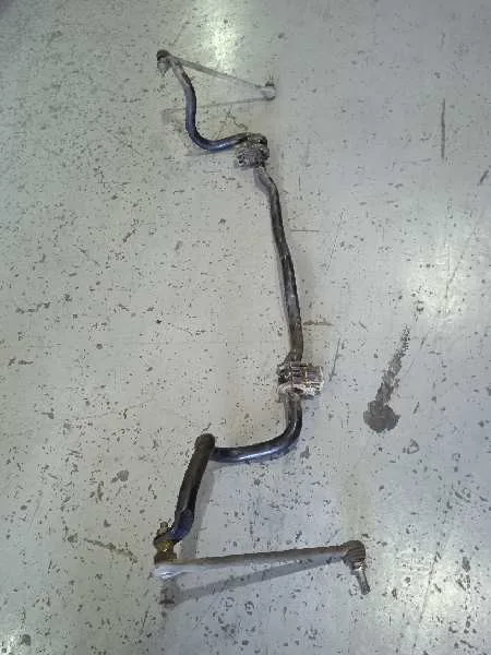 Barra Estabilizadora Delantera para Nissan Nv 200 (M20)