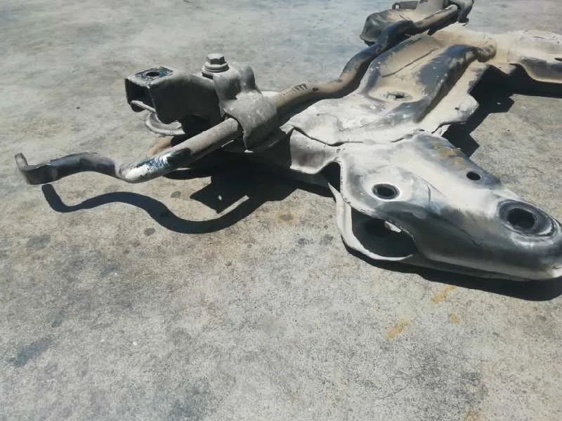Puente Delantero para Peugeot 1007
