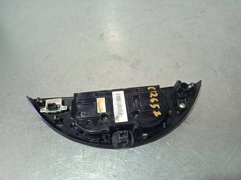 Mando Climatizador para Nissan Note (E11E)