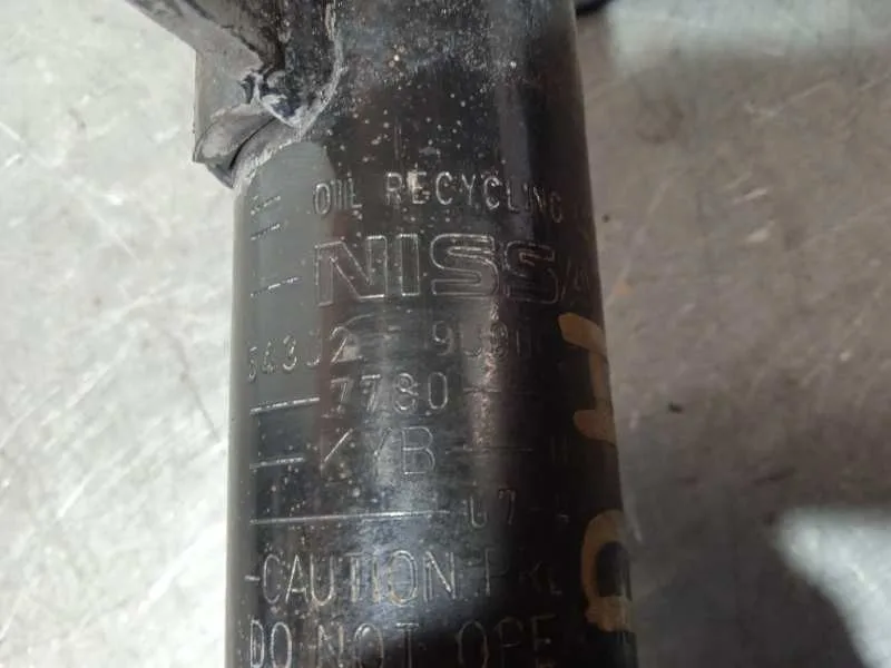 Amortiguador Delantero Derecho para Nissan Note (E11E)