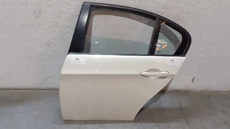 Puerta Trasera Izquierda para Bmw Serie 3 Berlina (E90)