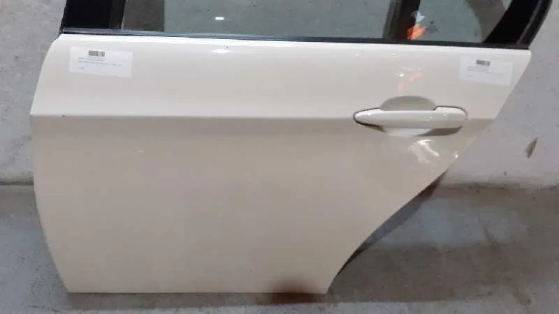 Puerta Trasera Izquierda para Bmw Serie 3 Berlina (E90)